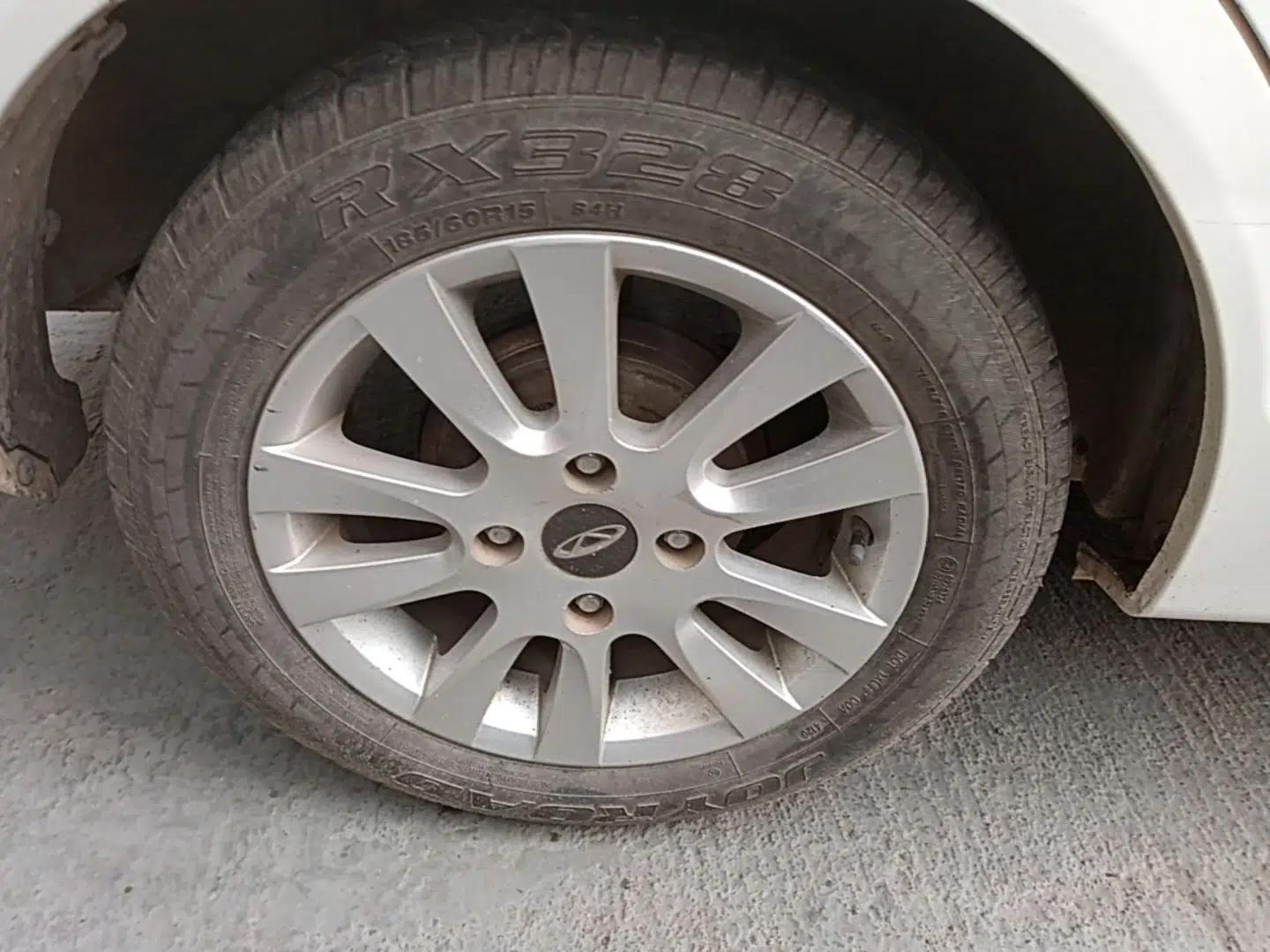 Chery Fengyun 2 2015 1.5L Manual New Edition — миниатюра 11