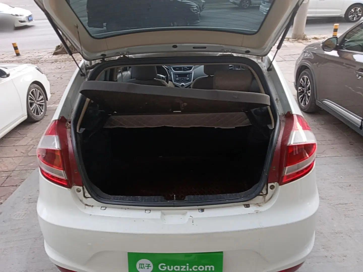 Chery Fengyun 2 2015 1.5L Manual New Edition — миниатюра 22