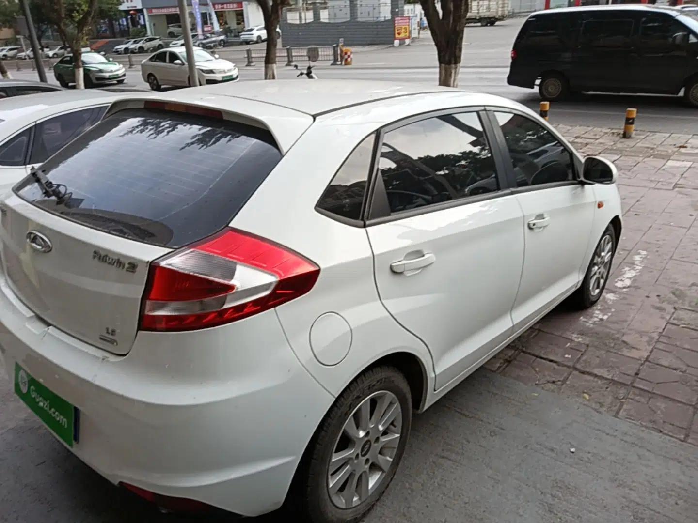 Chery Fengyun 2 2015 1.5L Manual New Edition — миниатюра 6
