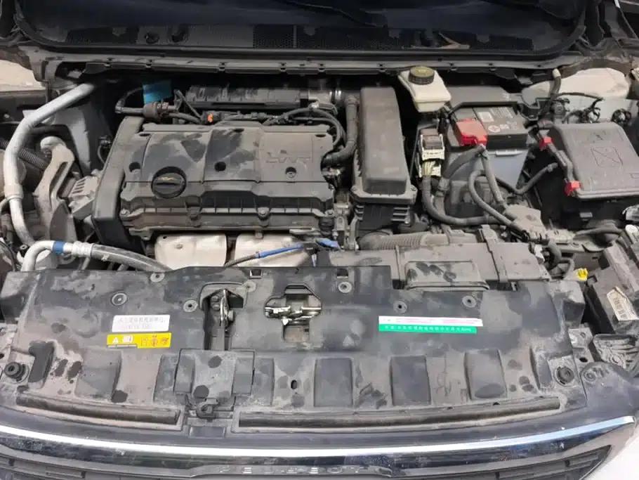 Peugeot 308 2018 1.6L Automatic Luxury Edition — миниатюра 10