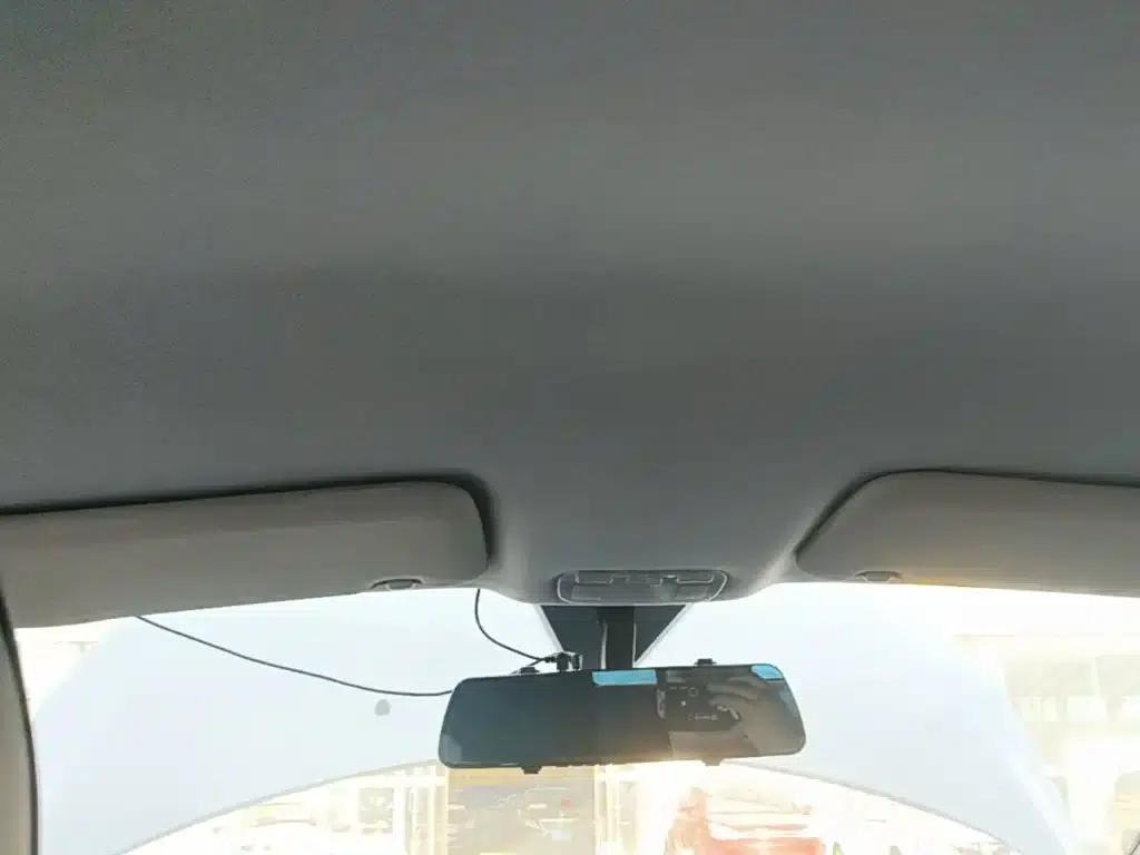 Peugeot 308 2013 1.6L Automatic Premium Edition — миниатюра 18