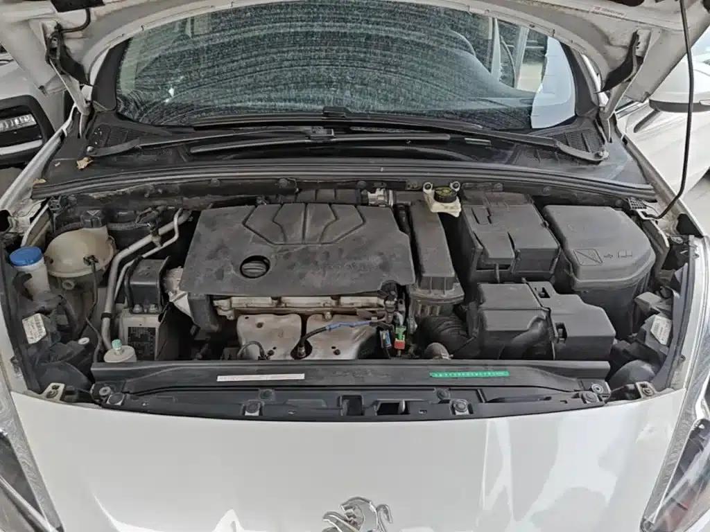 Peugeot 308 2014 Enjoy Edition Classic 1.6L Automatic Fashion Model — миниатюра 20
