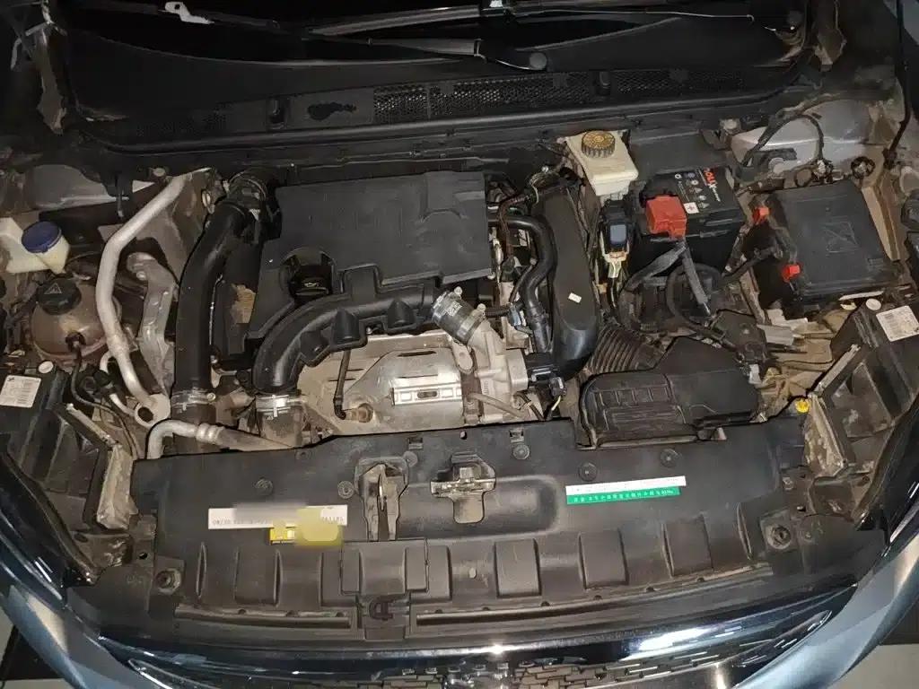 Peugeot 308 2016 350THP Automatic Premium Edition — миниатюра 11