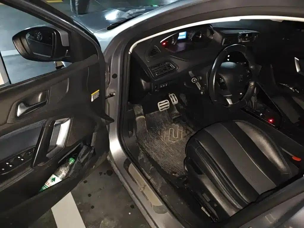 Peugeot 308 2016 350THP Automatic Premium Edition — миниатюра 14