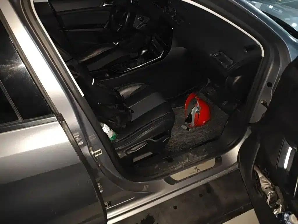 Peugeot 308 2016 350THP Automatic Premium Edition — миниатюра 20