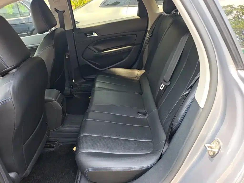 Peugeot 308 2019 230THP Automatic Luxury Edition (China VI Emission Standard) — миниатюра 17