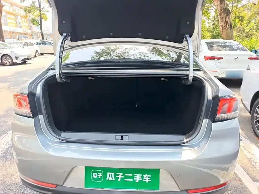 Peugeot 308 2019 230THP Automatic Luxury Edition (China VI Emission Standard) — миниатюра 19