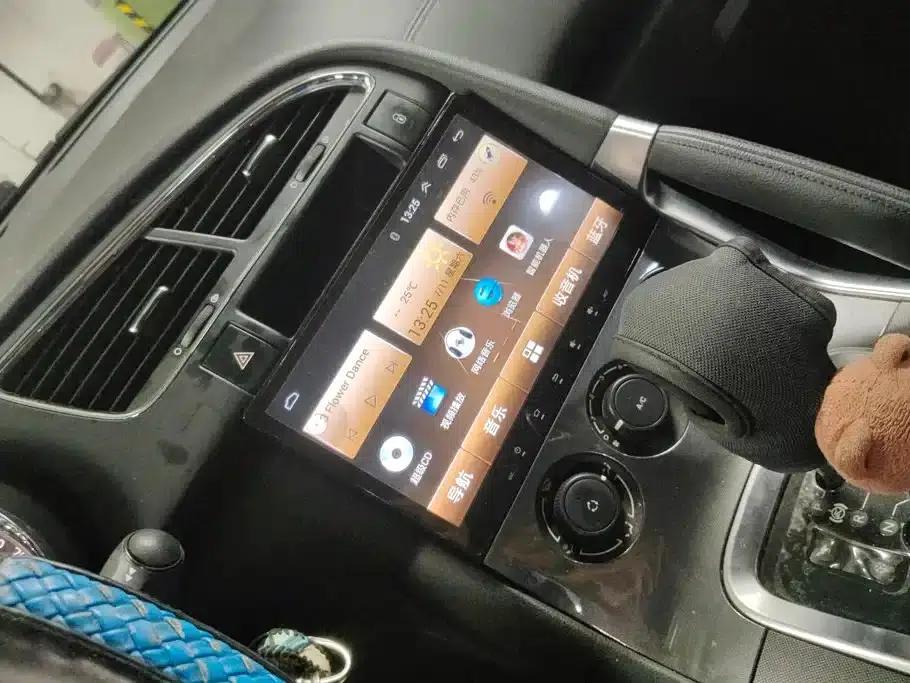 Peugeot 3008 2016 2.0L Automatic Classic Edition — миниатюра 13