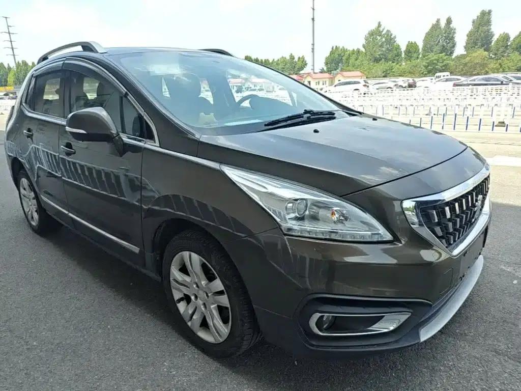 Peugeot 3008 2016 2.0L Manual Classic Edition — миниатюра 4