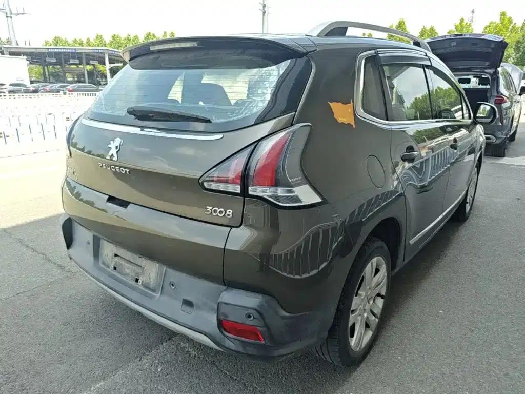 Peugeot 3008 2016 2.0L Manual Classic Edition — миниатюра 7