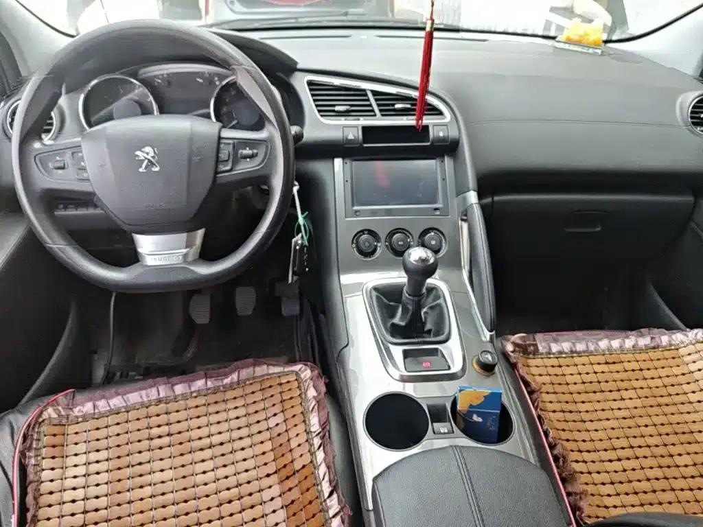Peugeot 3008 2016 2.0L Manual Classic Edition — миниатюра 10