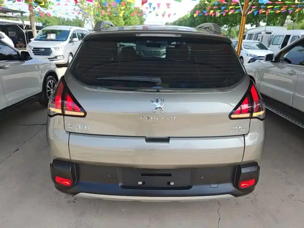 Peugeot 3008 2016 2.0L Automatic Classic Edition — миниатюра 6