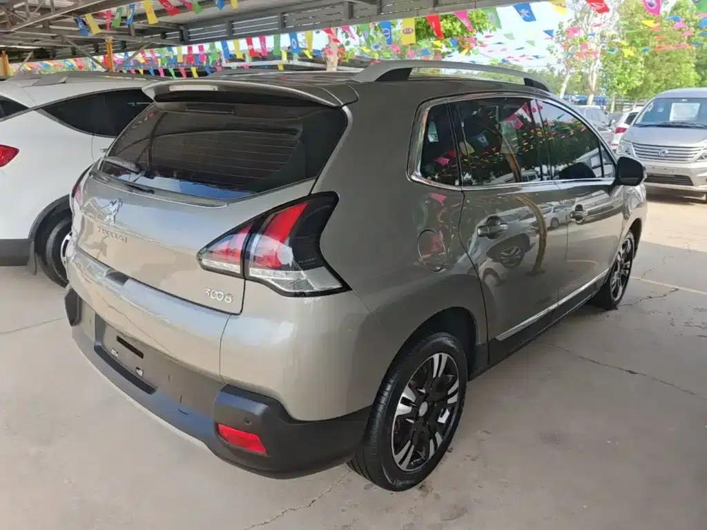 Peugeot 3008 2016 2.0L Automatic Classic Edition — миниатюра 7