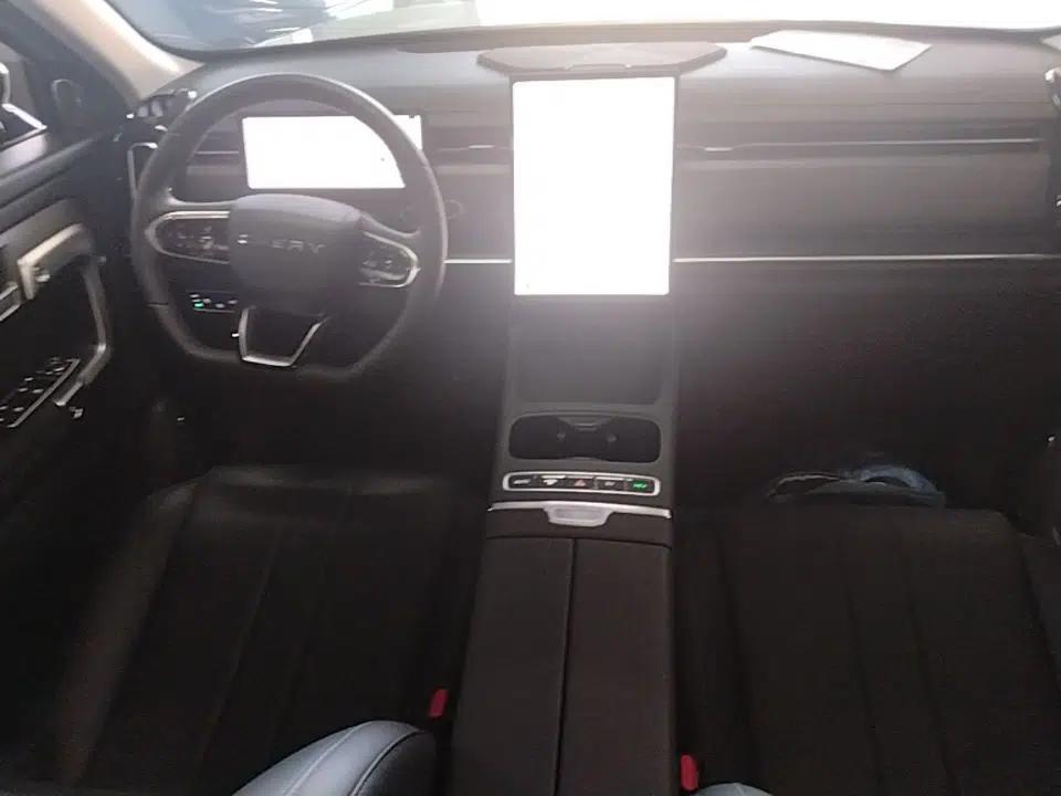 Chery Tiggo 7 C-DM 2025 1.5T 120KM Luxury Trim — миниатюра 12