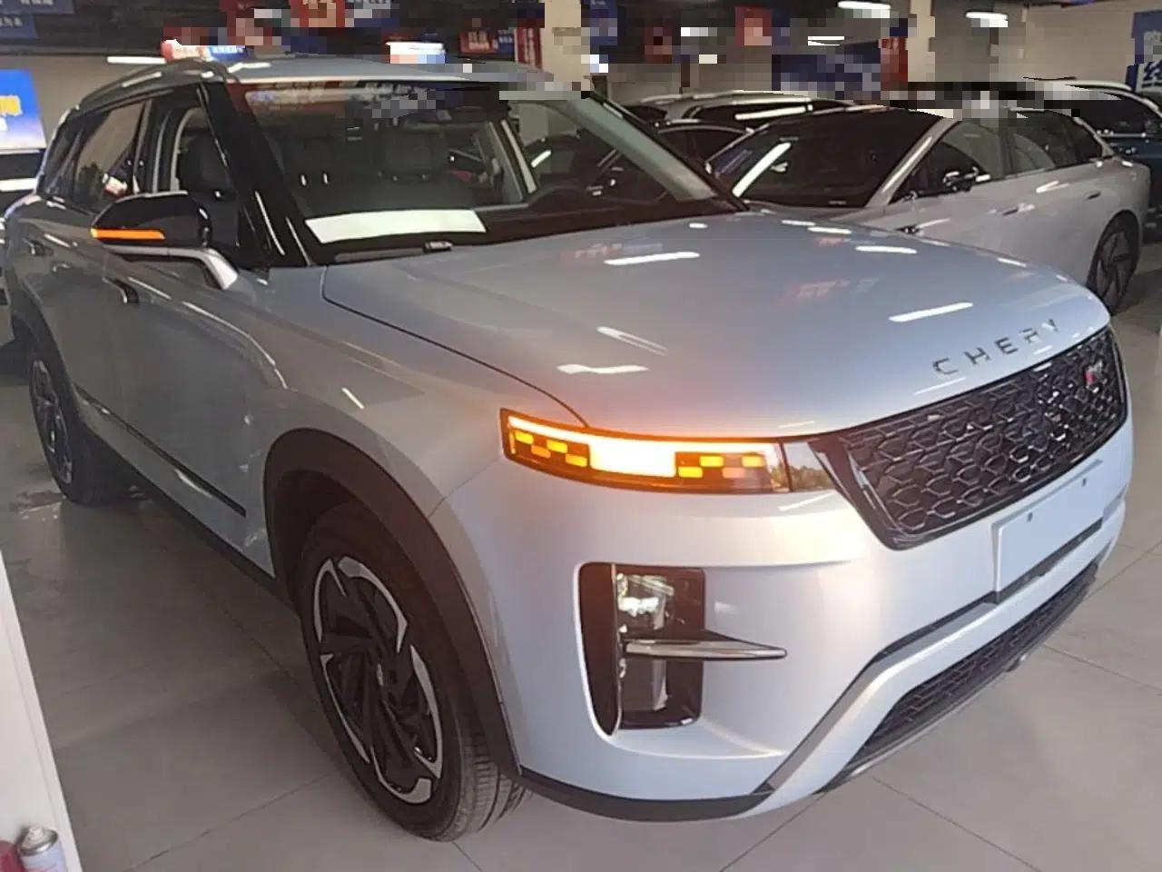Chery Tiggo 7 C-DM 2025 1.5T 120KM Luxury Trim — миниатюра 3