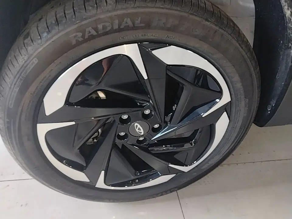 Chery Tiggo 7 C-DM 2025 1.5T 120KM Luxury Trim — миниатюра 10