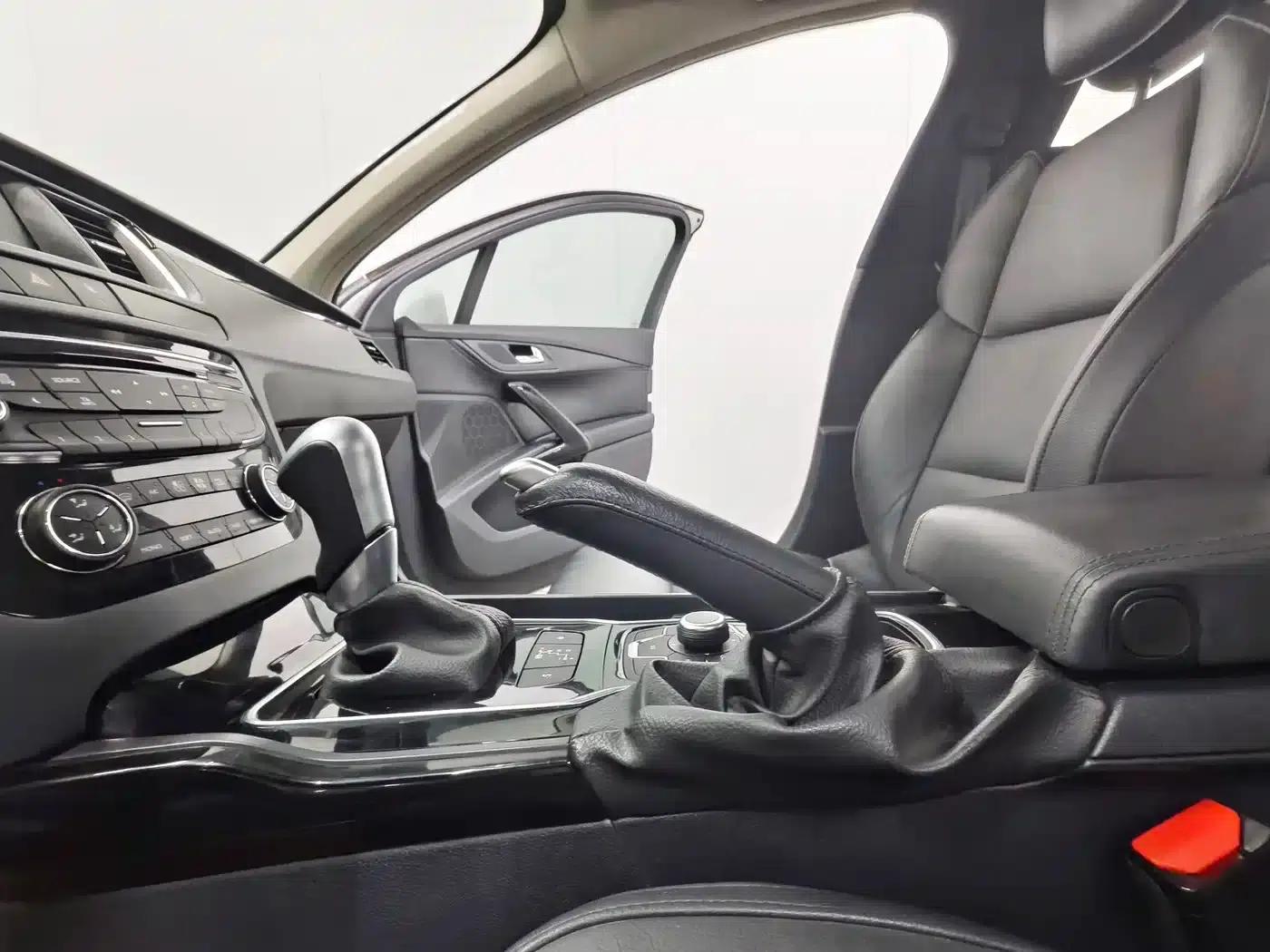 Peugeot 508 2012 2.0L Automatic Luxury Edition — миниатюра 12