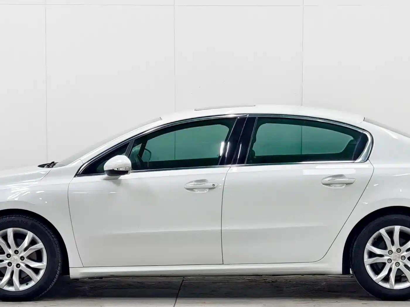 Peugeot 508 2012 2.0L Automatic Luxury Edition — миниатюра 7