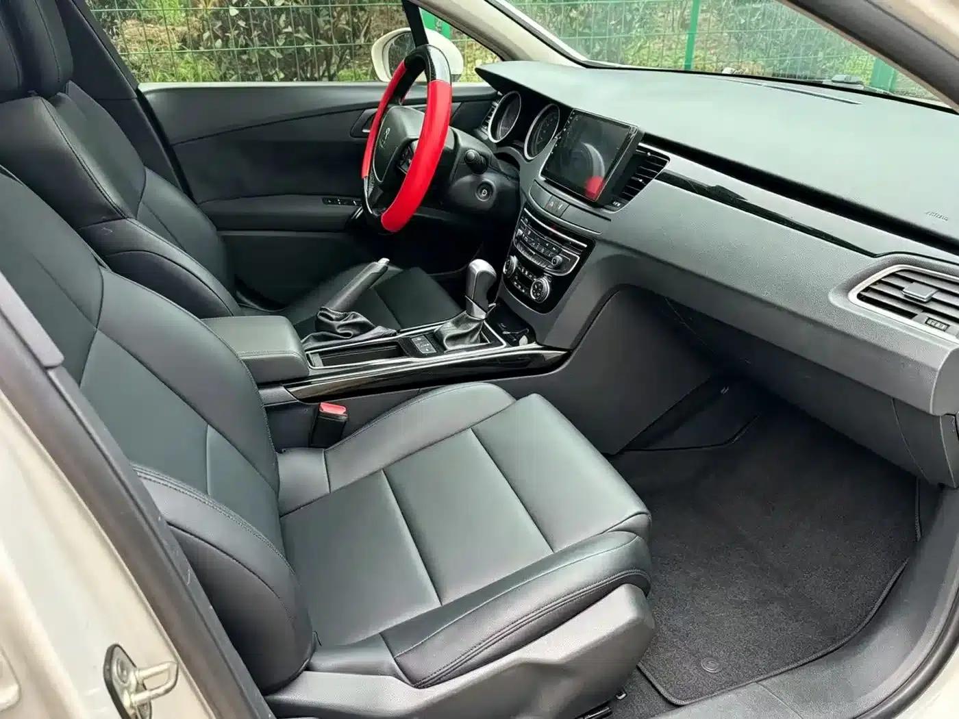 Peugeot 508 2013 2.0L 2nd Anniversary Edition with Automatic Sunroof Classic Version — миниатюра 12