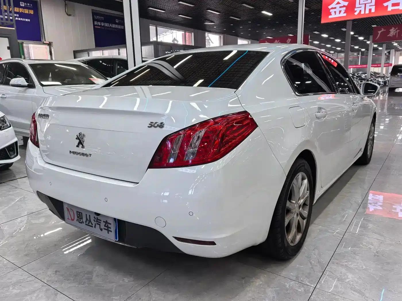 Peugeot 508 2012 2.0L Automatic Luxury Edition — миниатюра 12