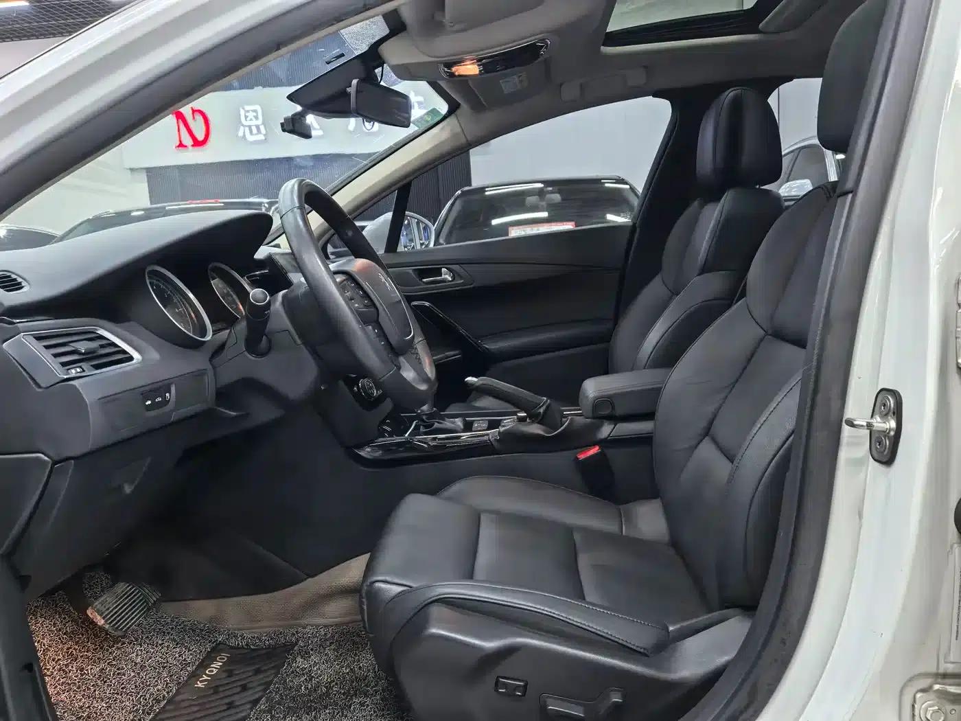 Peugeot 508 2012 2.0L Automatic Luxury Edition — миниатюра 4