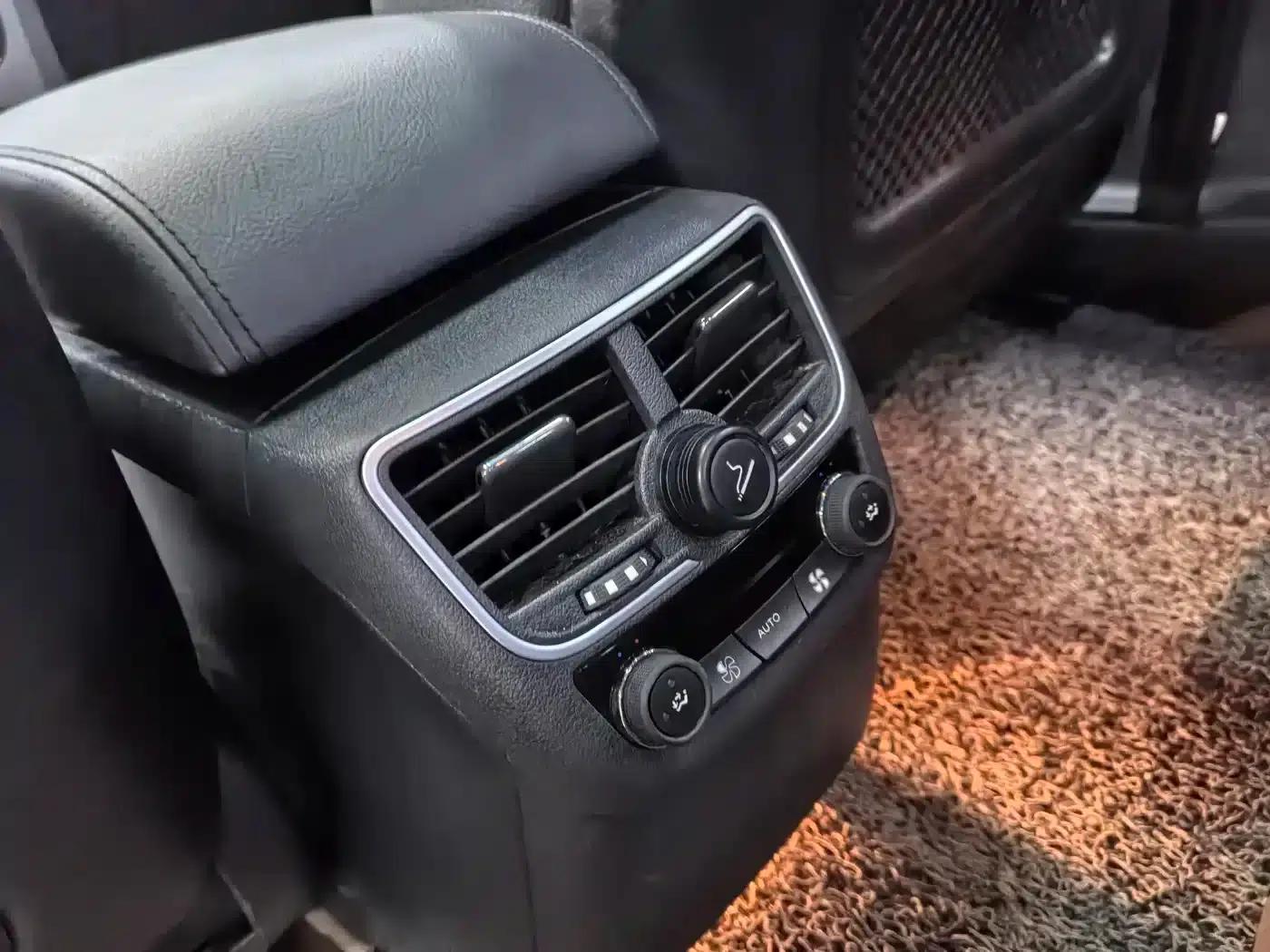 Peugeot 508 2012 2.0L Automatic Luxury Edition — миниатюра 9
