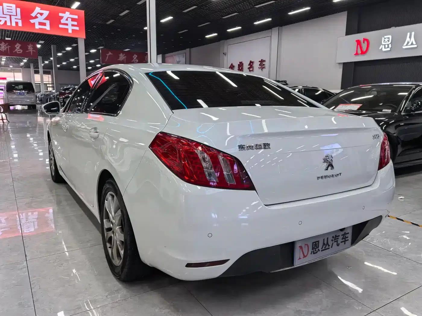 Peugeot 508 2012 2.0L Automatic Luxury Edition — миниатюра 10