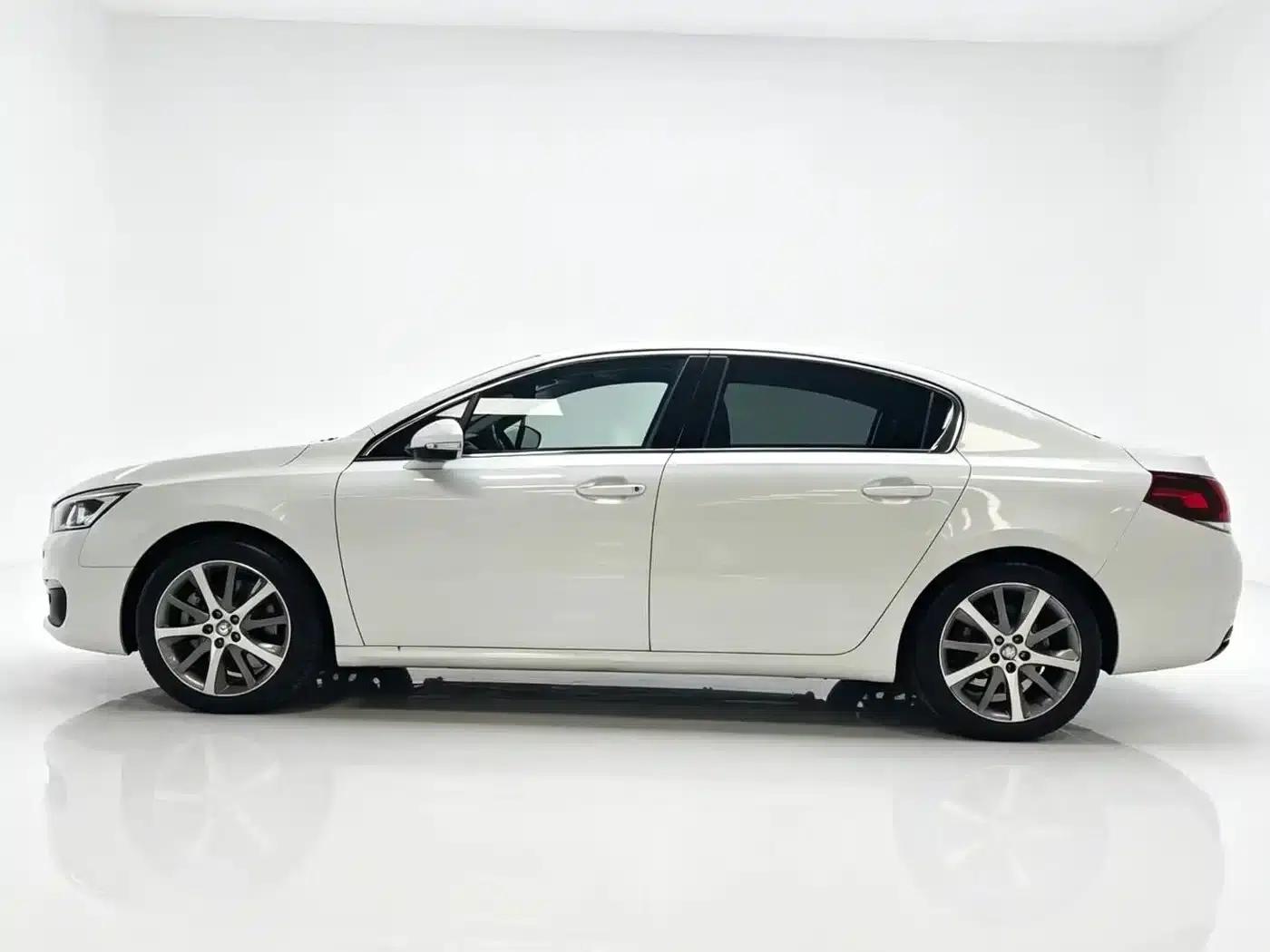 Peugeot 508 2015 1.8THP Automatic Premium Edition — миниатюра 3