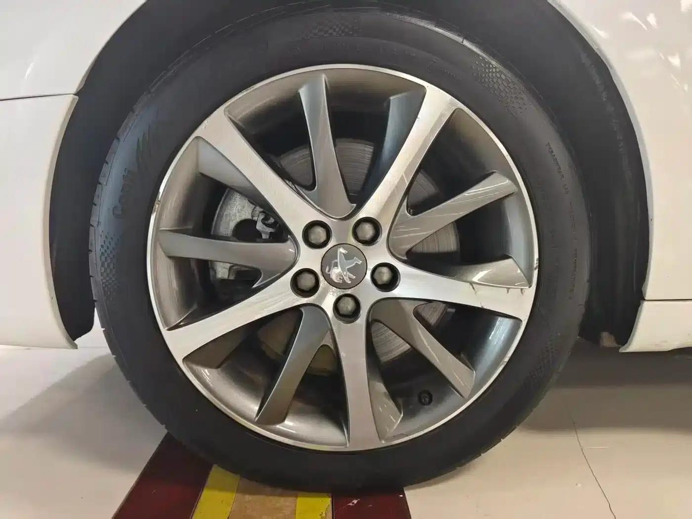 Peugeot 508 2015 1.8THP Automatic Premium Edition — миниатюра 26
