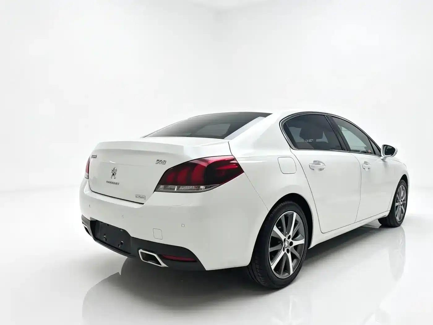 Peugeot 508 2015 1.8THP Automatic Premium Edition — миниатюра 5