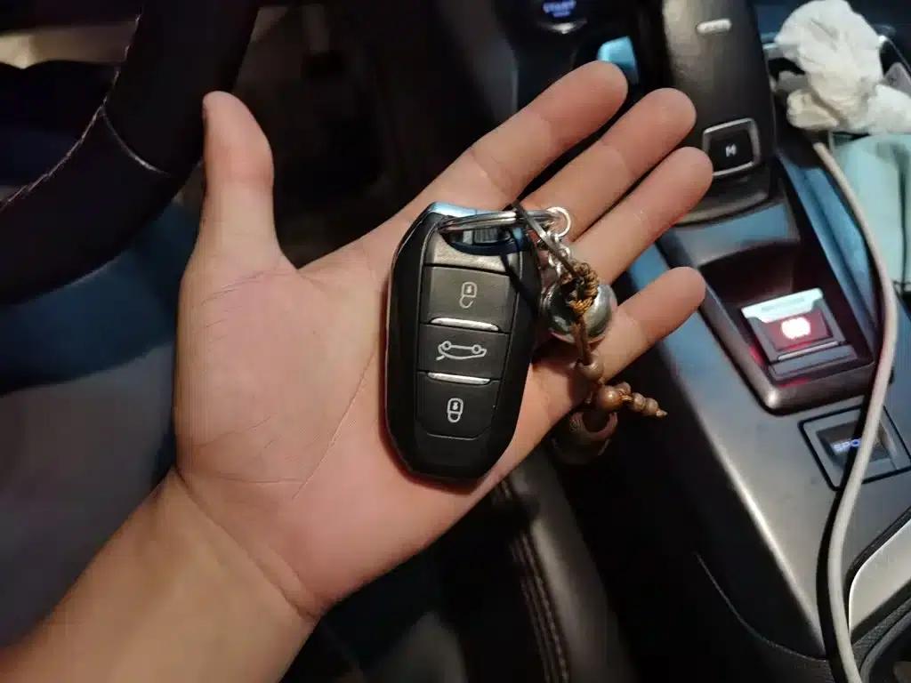 Peugeot 4008 2019 350THP Pioneer Edition — миниатюра 9