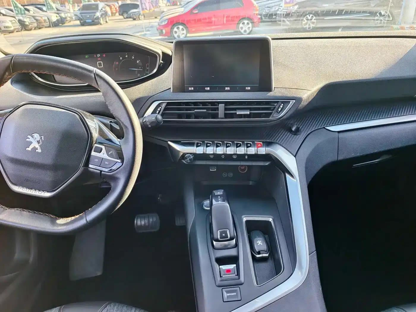Peugeot 4008 2018 350THP Elite Edition — миниатюра 10