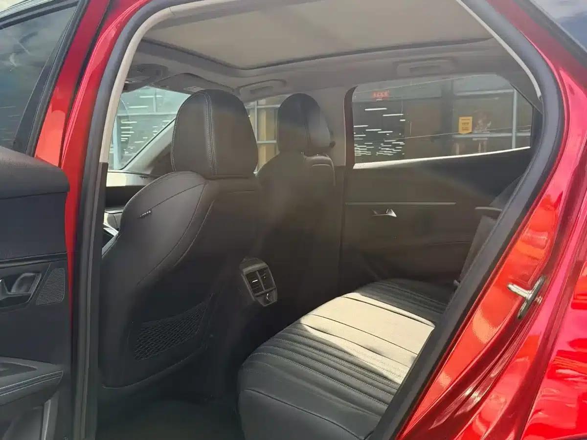 Peugeot 4008 2022 400THP Night Edition — миниатюра 5