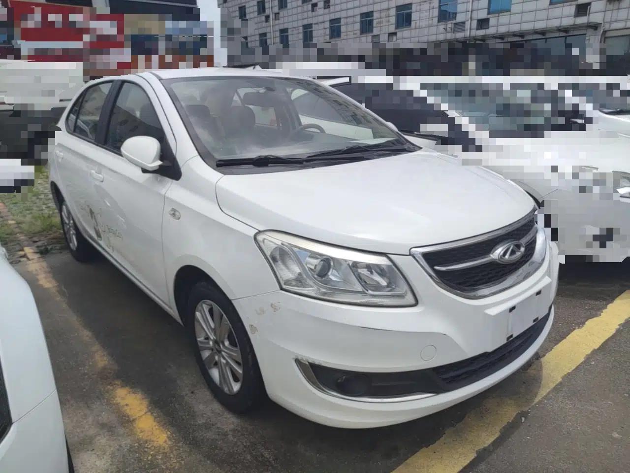 Chery E3 2015 1.5L Manual Fashion Model — миниатюра 3