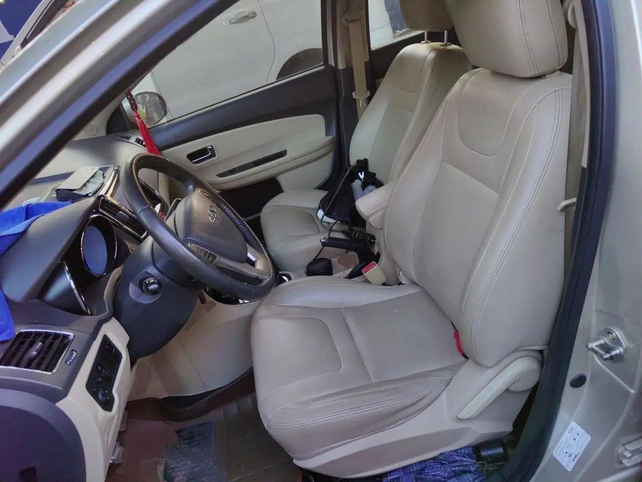 Chery E3 2013 1.5L Manual ZhiShang Model — миниатюра 15