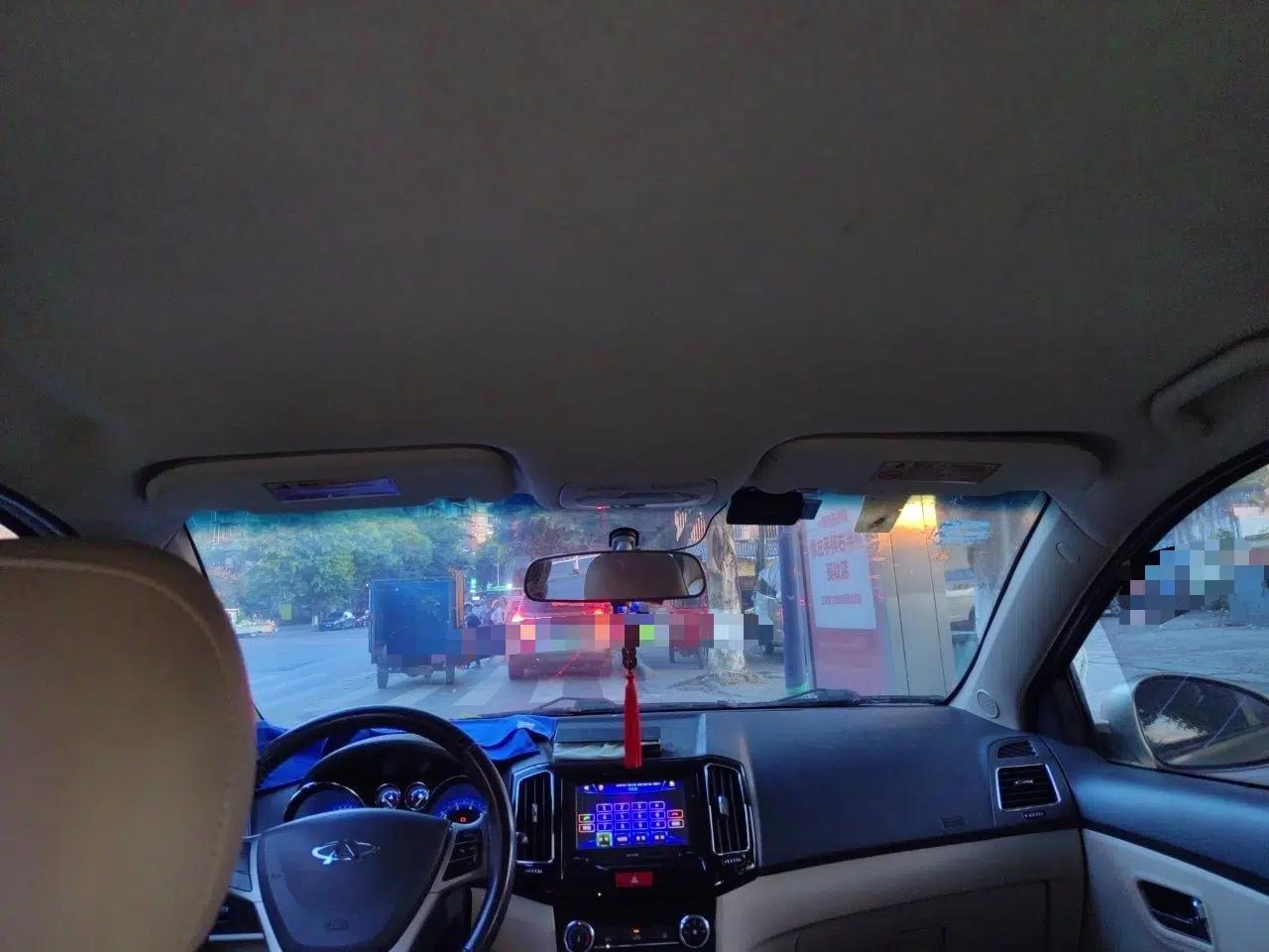 Chery E3 2013 1.5L Manual ZhiShang Model — миниатюра 18