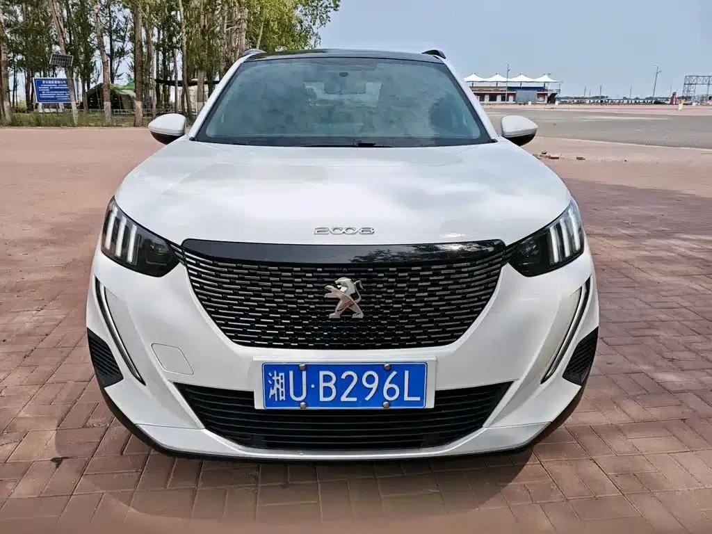 Peugeot 2008 2022 230THP THE ONE — миниатюра 2