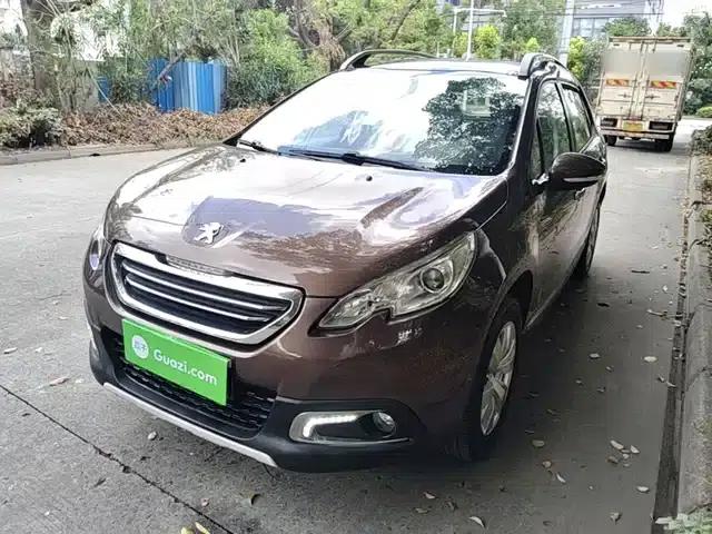 Peugeot 2008 2014 Model 1.6L Automatic Fashion Edition