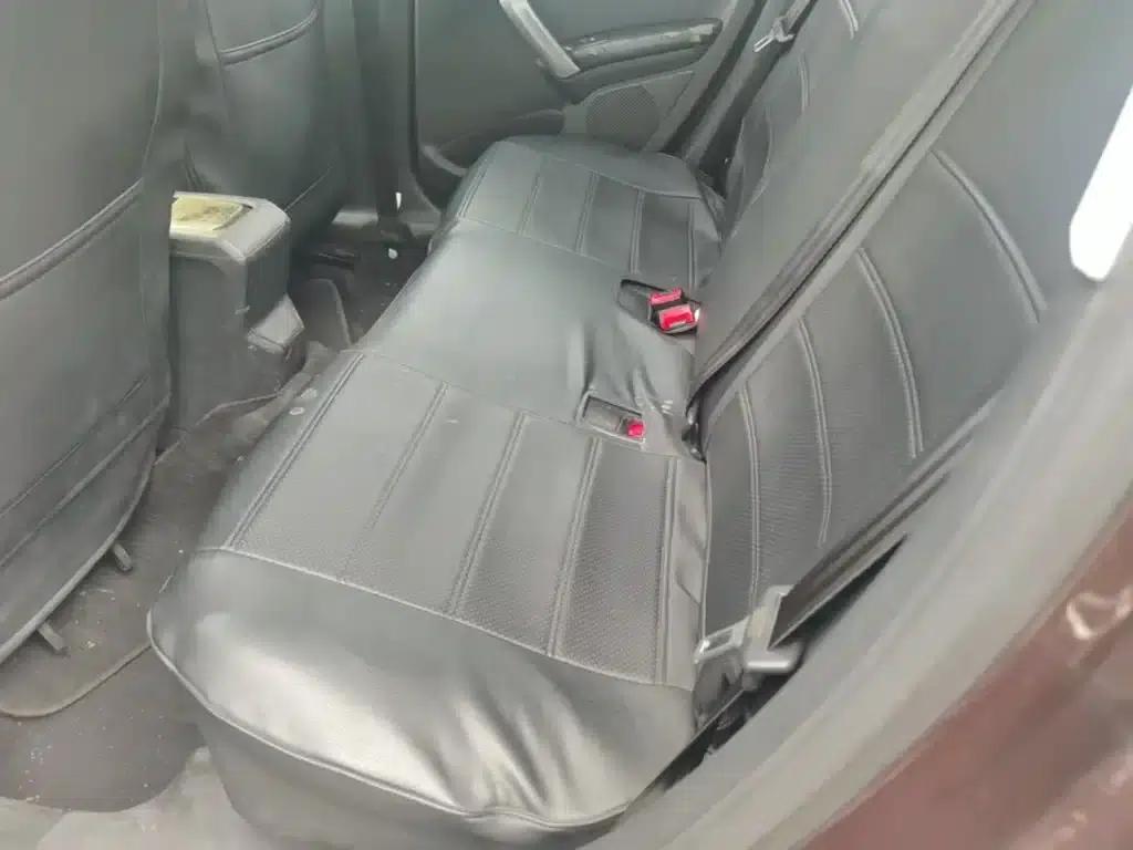 Peugeot 2008 2014 Model 1.6L Automatic Fashion Edition — миниатюра 24