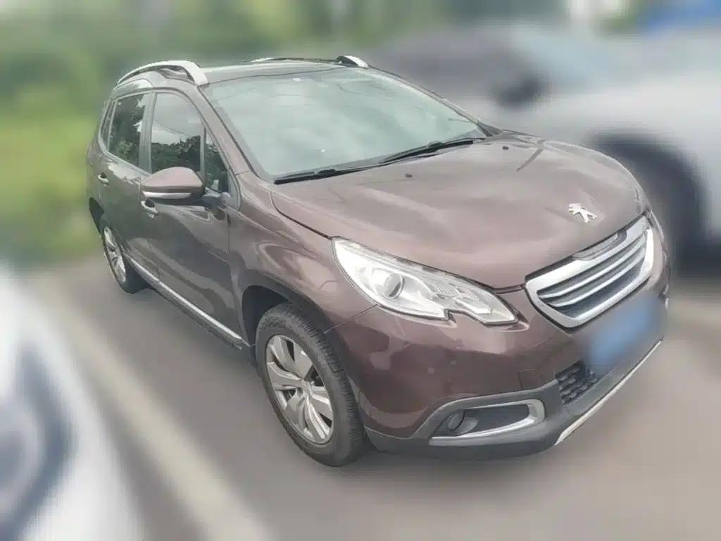 Peugeot 2008 2014 Model 1.6L Automatic Fashion Edition — миниатюра 7