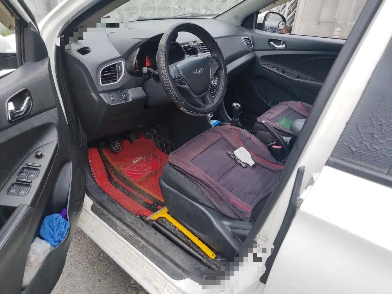 Chery Arrizo 3 2015 1.5L Manual - Powerful Version — миниатюра 15