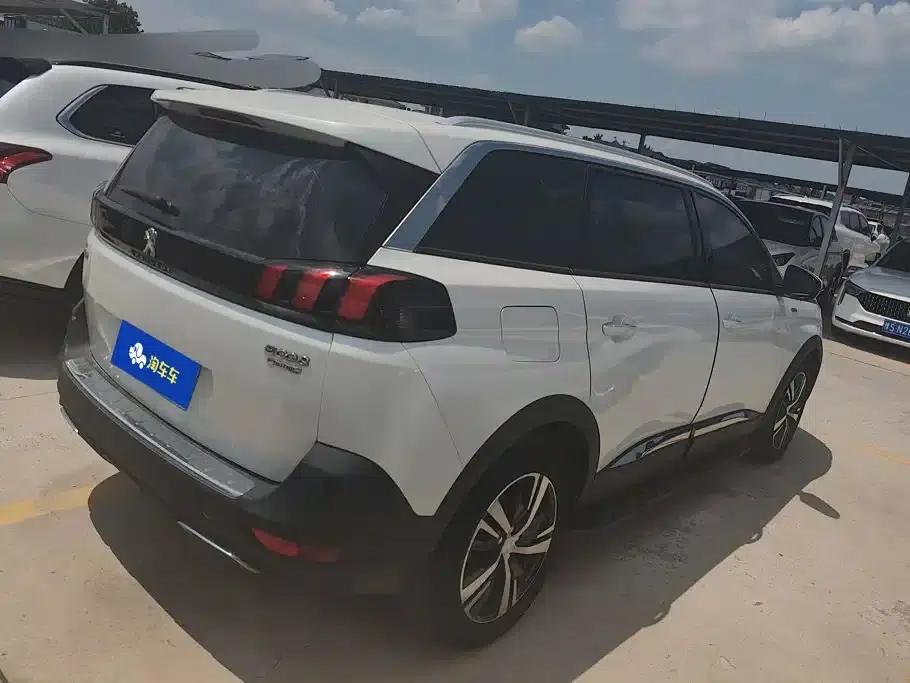 Peugeot 5008 2017 380THP 7-seater Elite Edition — миниатюра 3