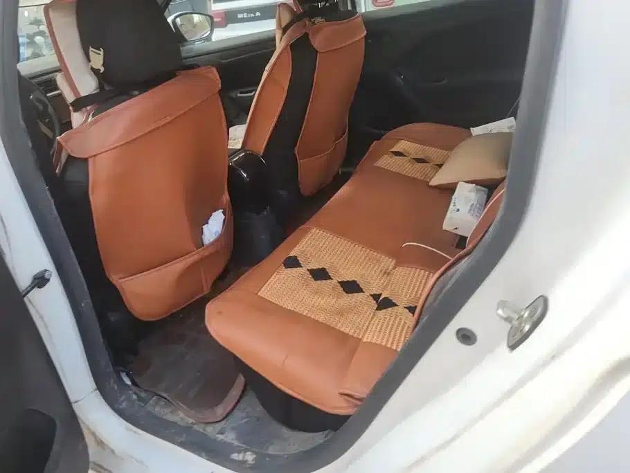 Peugeot 301 2016 1.6L Manual Comfort Edition — миниатюра 11