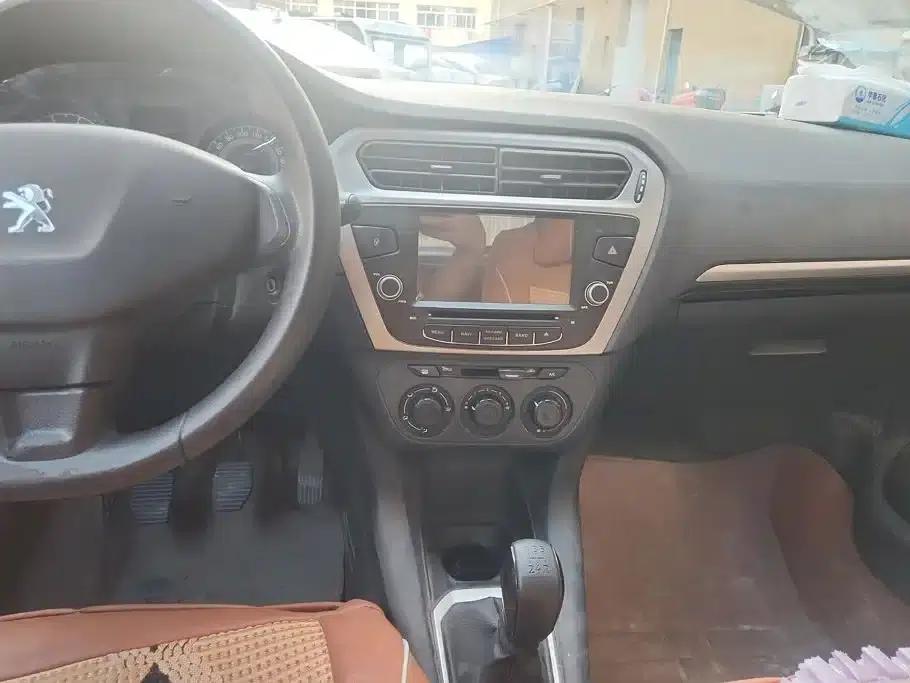 Peugeot 301 2016 1.6L Manual Comfort Edition — миниатюра 13