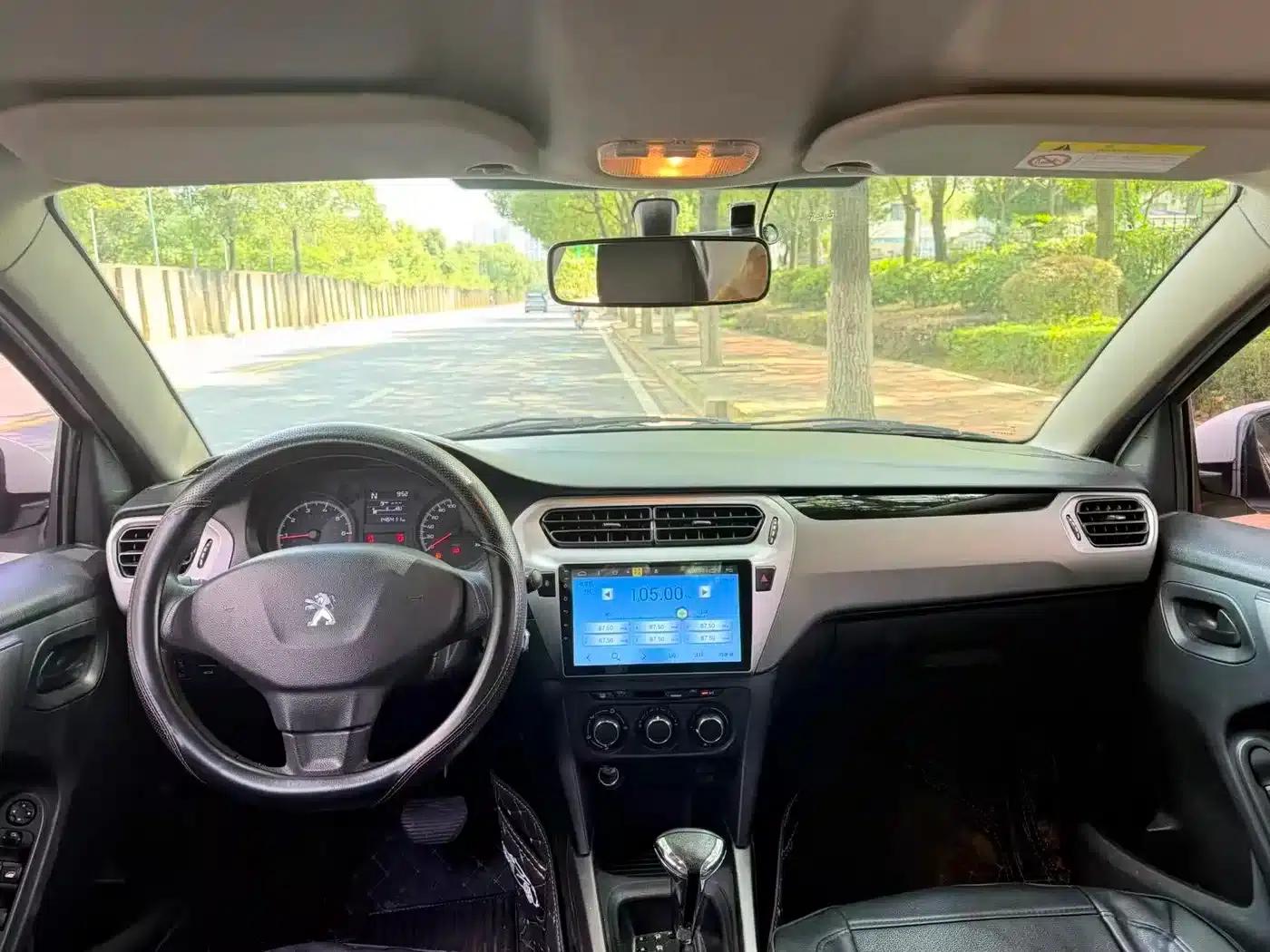 Peugeot 301 2017 1.6L Automatic Comfort Edition — миниатюра 2