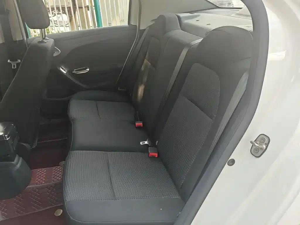 Peugeot 301 2016 1.6L Manual Comfort Edition — миниатюра 17