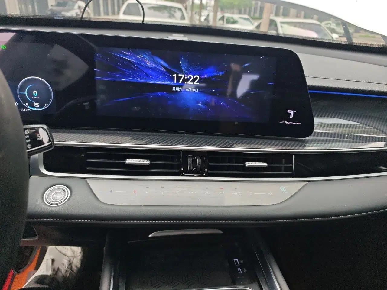 Chery Tiggo 7 PLUS New Energy 2023 Champion Edition 1.5T 100KM Speedy Version — миниатюра 12