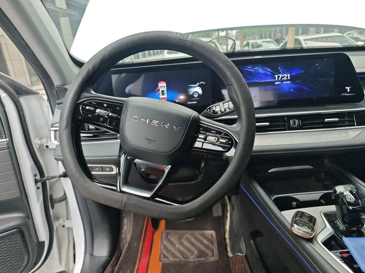 Chery Tiggo 7 PLUS New Energy 2023 Champion Edition 1.5T 100KM Speedy Version — миниатюра 9