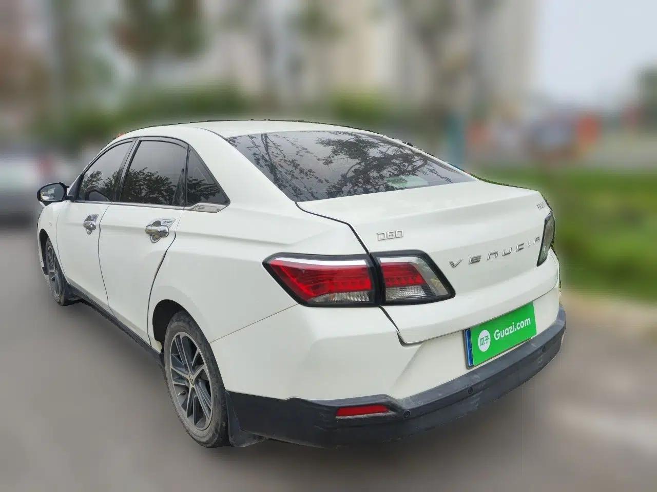 Venucia D60 2019 100 000 Glory 1.6L Entry Manual ChenShang Edition China VI — миниатюра 4