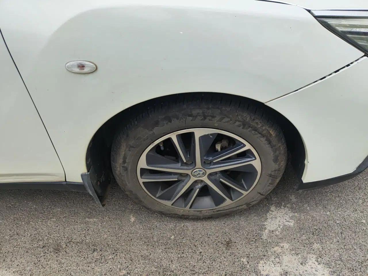 Venucia D60 2019 100 000 Glory 1.6L Entry Manual ChenShang Edition China VI — миниатюра 8